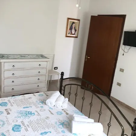 Green Apartment アパート *