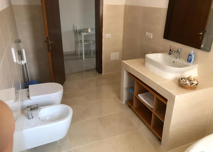 公寓 Green Apartment La Maddalena (Cagliari)