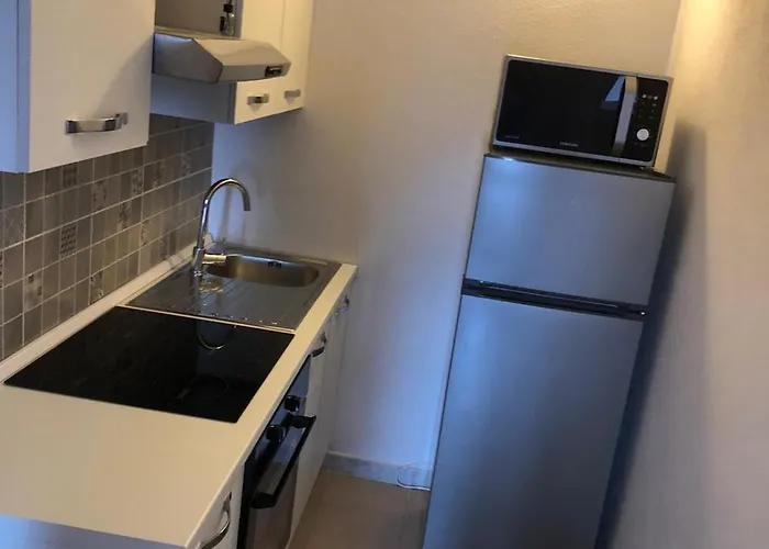 Green Apartment